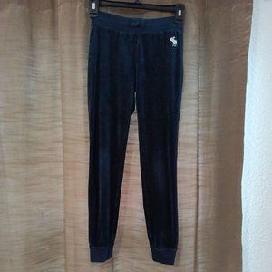 Girls Abercrombie And Fitch Blue Velvet Stretchy Soft Joggers With Logo Size 11/